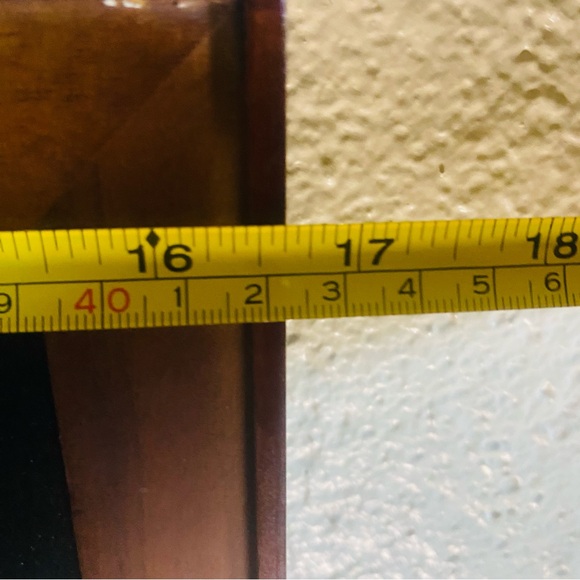 Disney's Animal Kingdom Lodge by artist Larry Dotson Wood Frame Giraffe - Picture 8 of 9